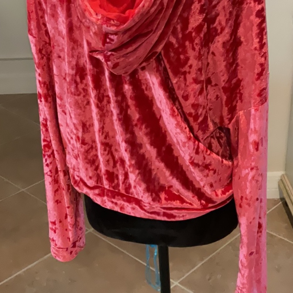 FABLETICS crushed velvet zip front hoodie, red, size XL - Picture 6 of 6